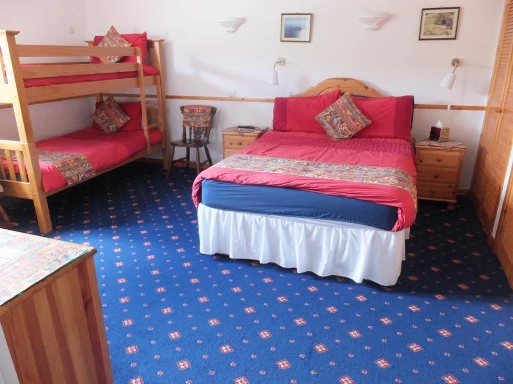 Houton Bay Lodge Орфир Экстерьер фото