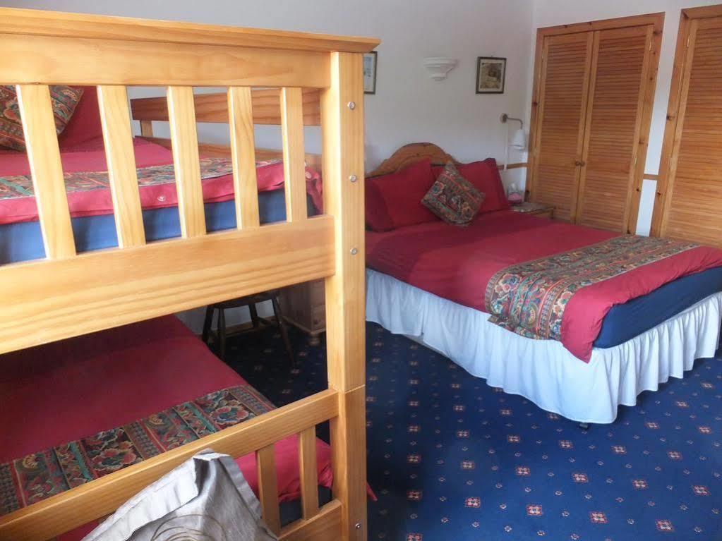 Houton Bay Lodge Орфир Экстерьер фото